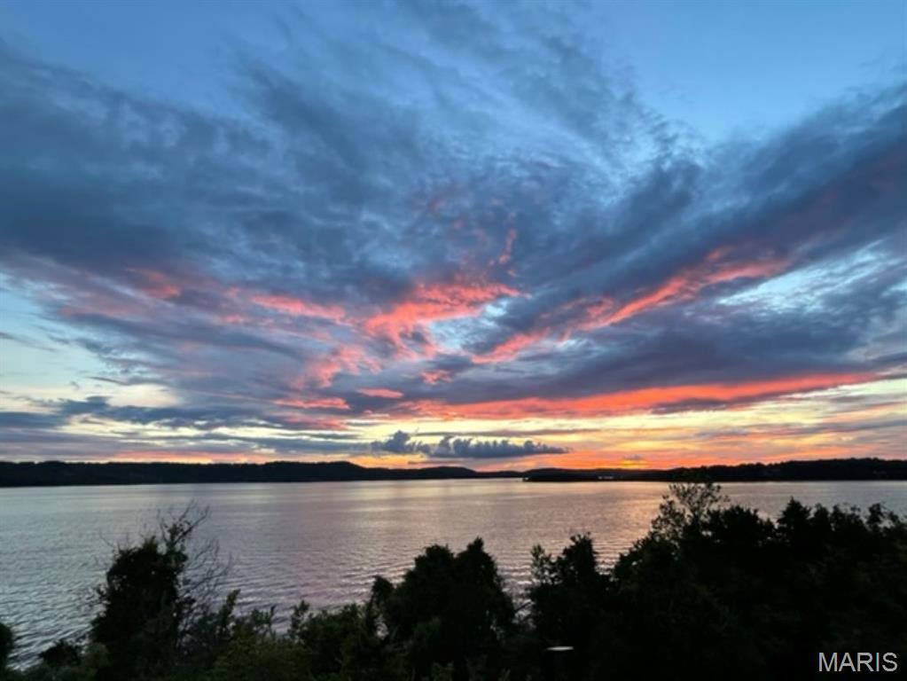 Emerald Pointe - Residential