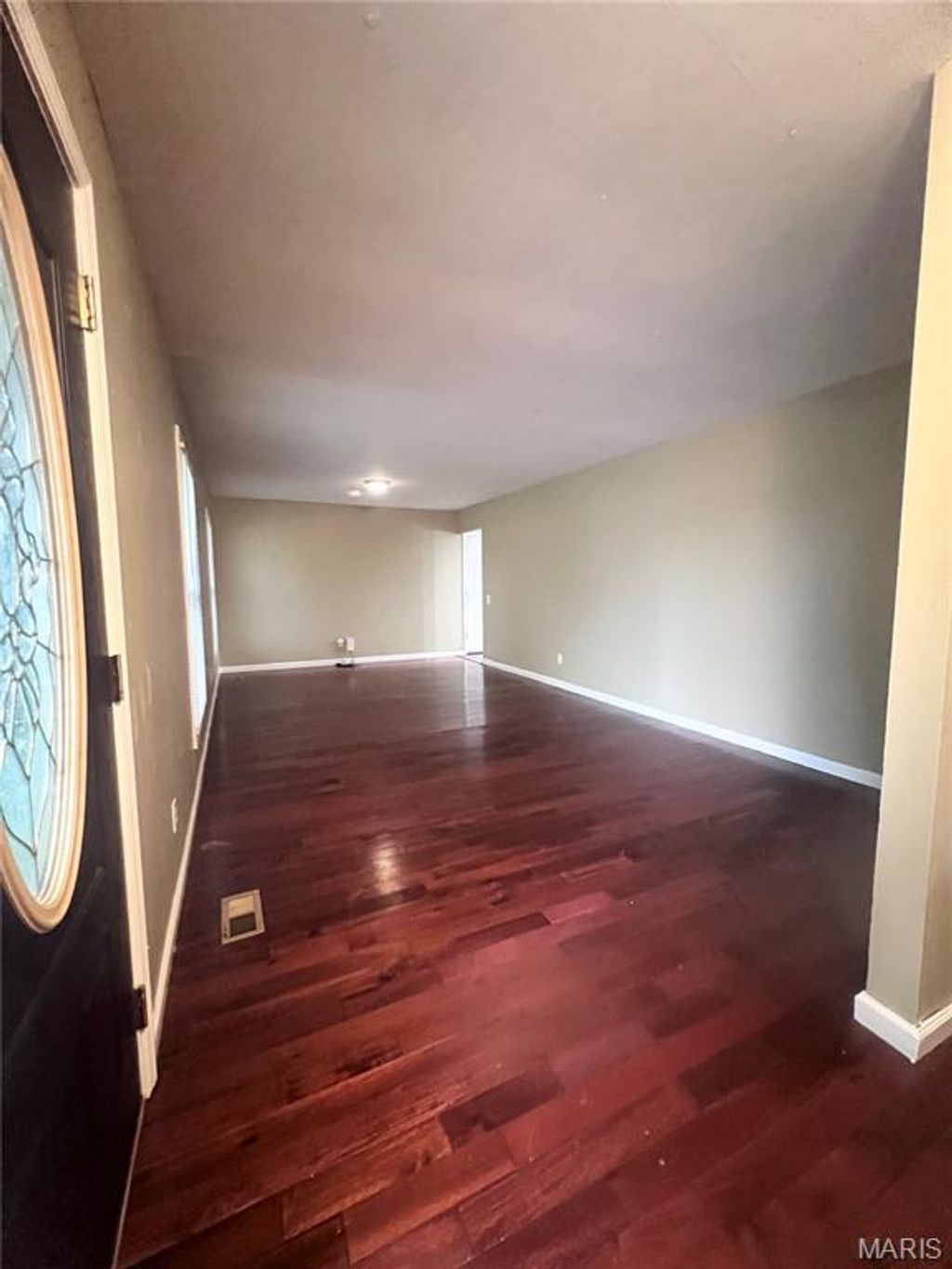 Photo of 5891 Sir Edward Lane, Florissant, MO 63033 (MLS # 26026748)