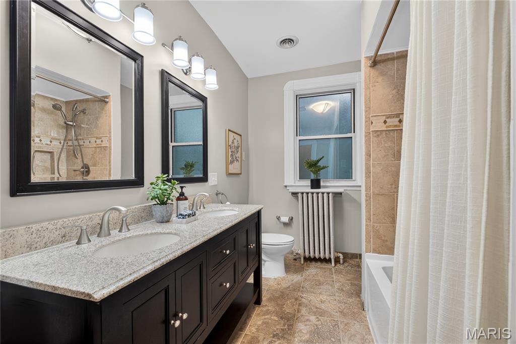 Tuxedo Park - Residential