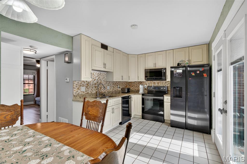 Monreale Condo - Residential