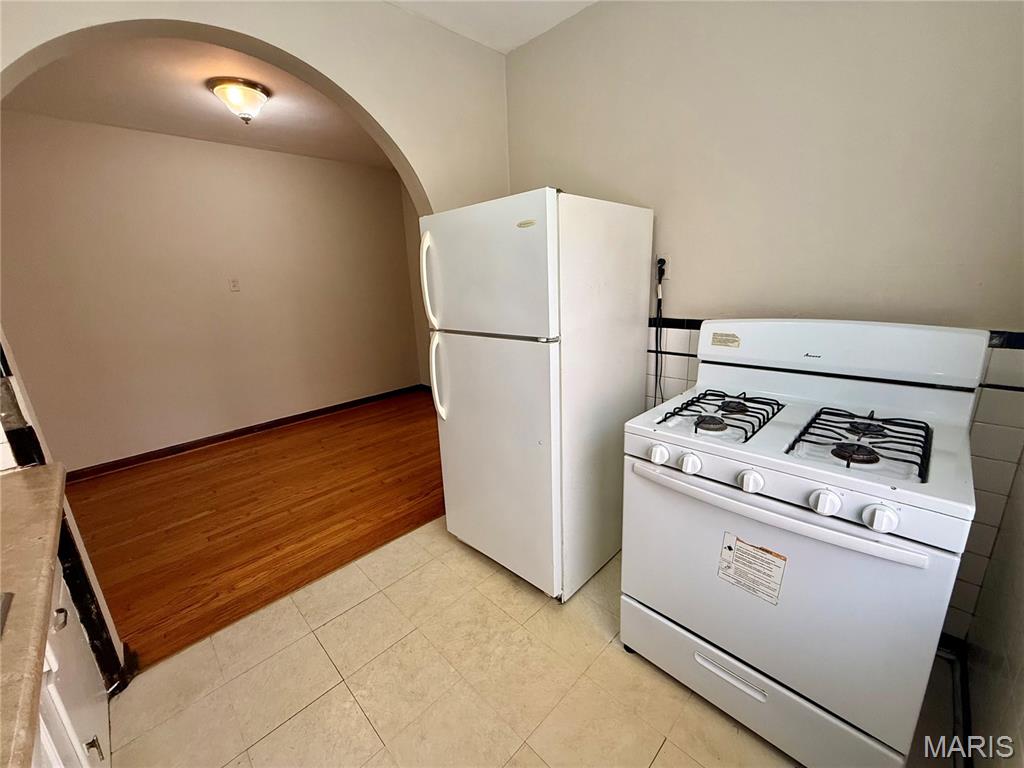Grand Gravois Park - Residential Income