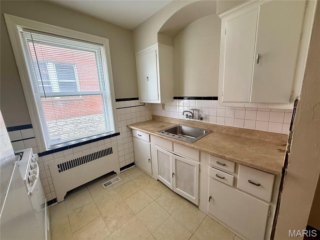 Grand Gravois Park - Residential Income