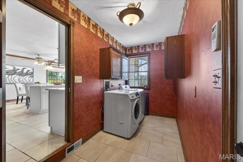 Graeser Sub Lt Pt 1 Located At Center - Residential