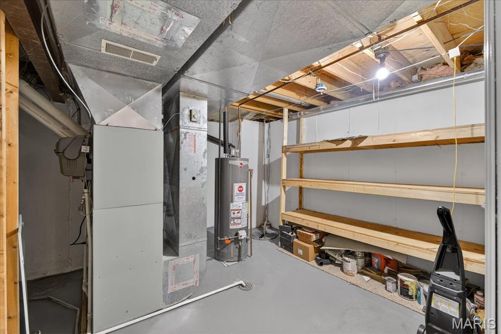 Graeser Sub Lt Pt 1 Located At Center - Residential