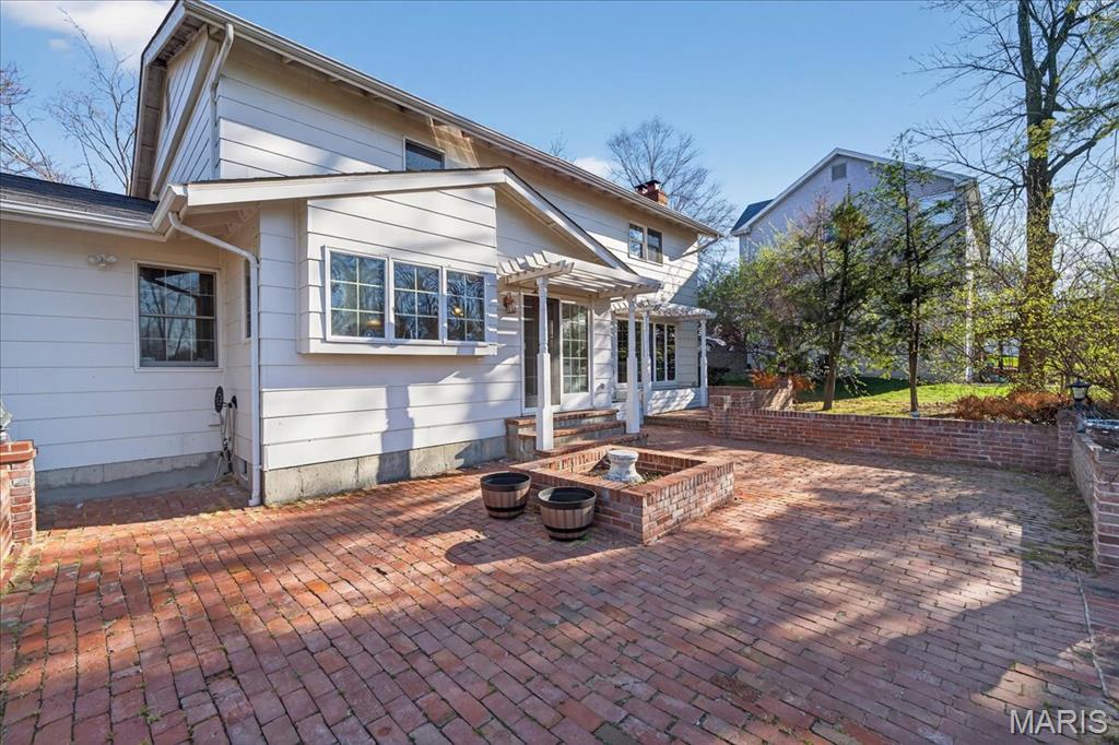 Graeser Sub Lt Pt 1 Located At Center - Residential