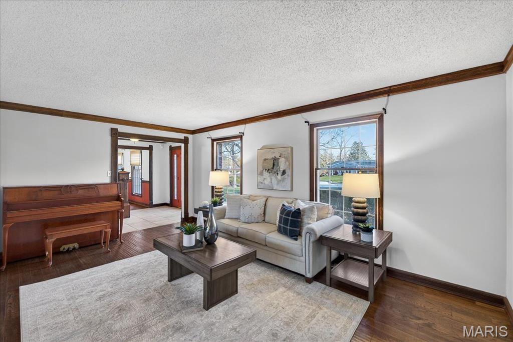 Graeser Sub Lt Pt 1 Located At Center - Residential