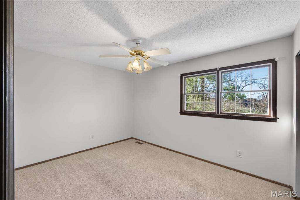 Graeser Sub Lt Pt 1 Located At Center - Residential