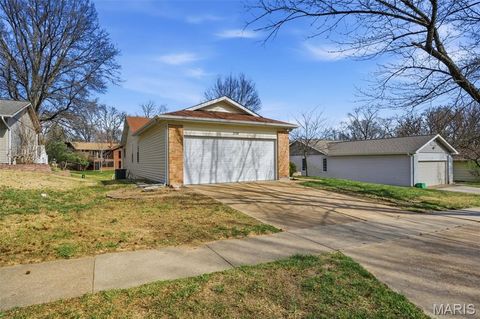 Tiny photo for 2166 Pheasant Run Drive, St Louis, MO 63043 (MLS # 26018971)