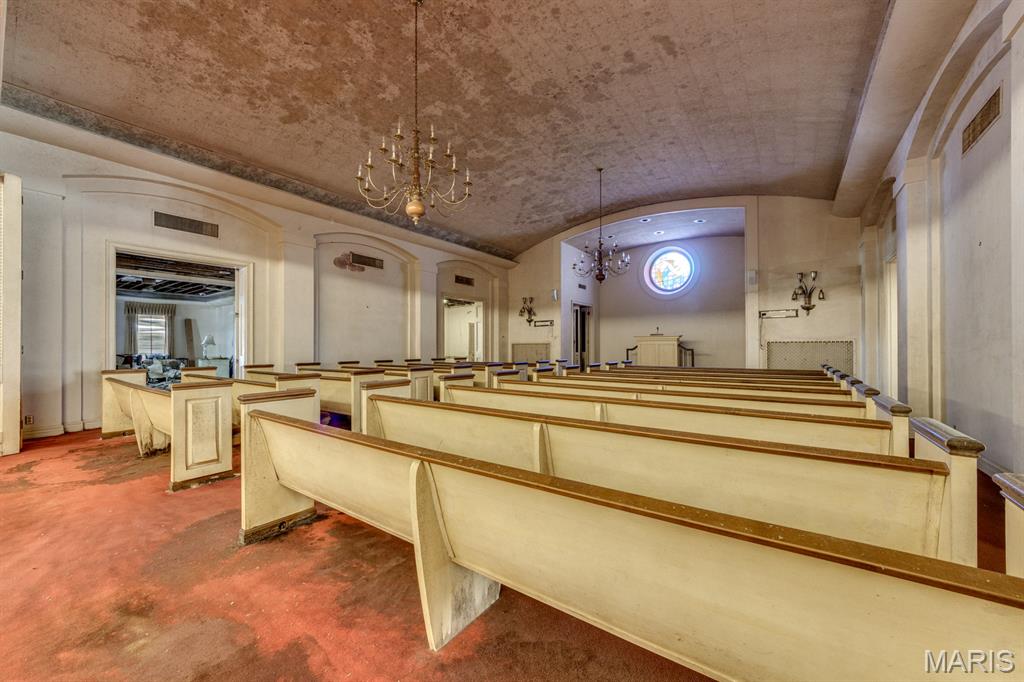 Normandy Heights - Commercial Sale