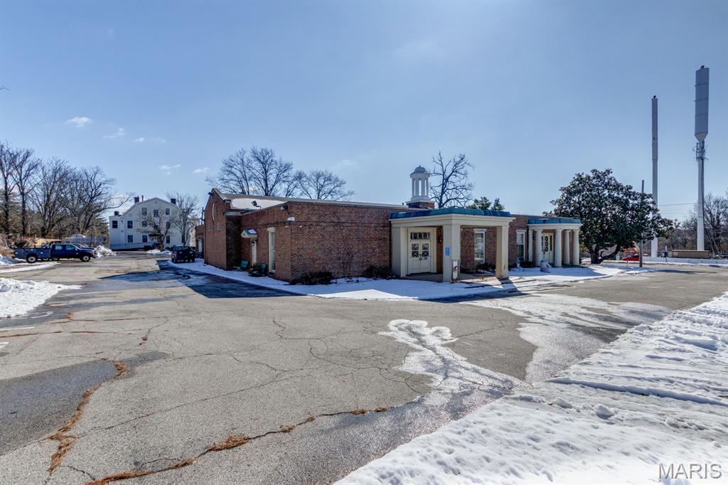 Normandy Heights - Commercial Sale