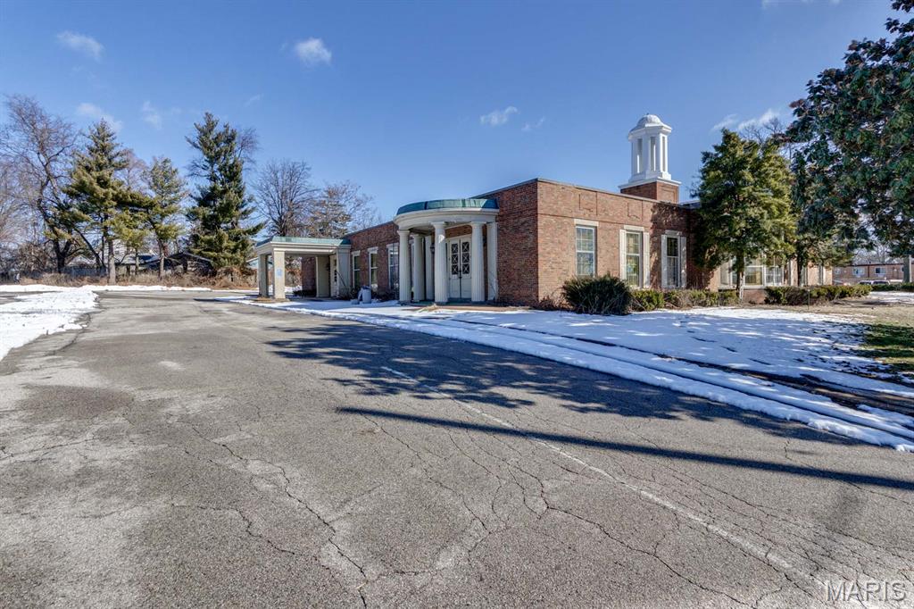 Normandy Heights - Commercial Sale