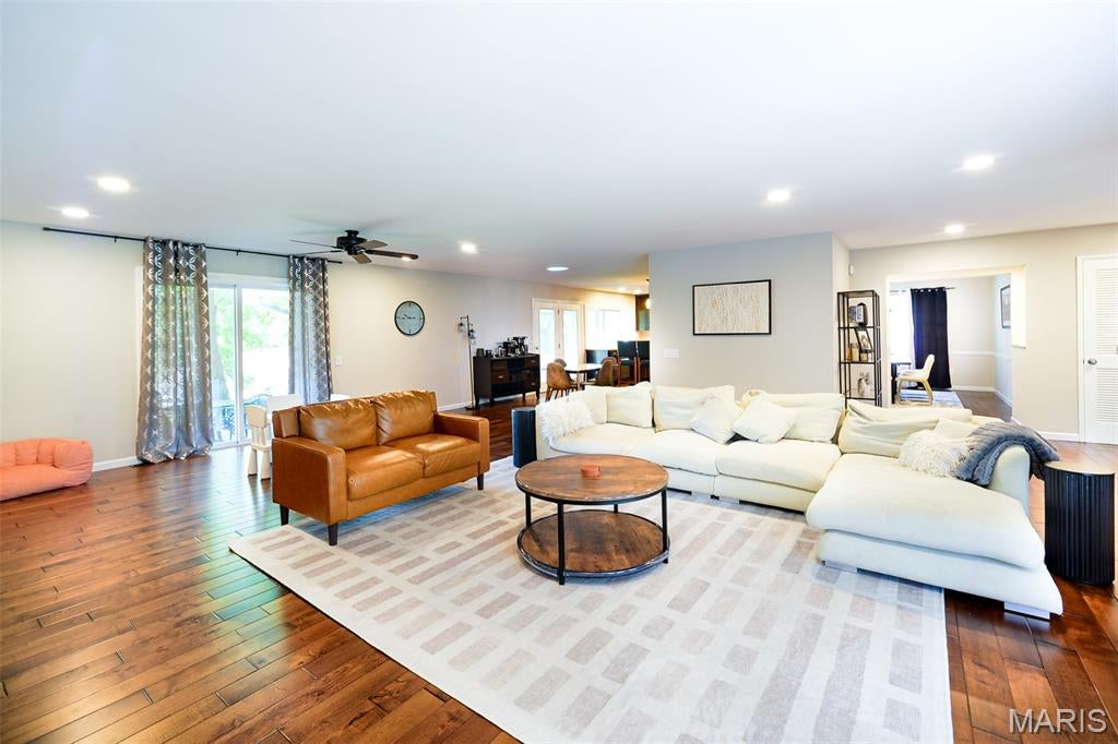 1012 Stuyvesant Lane