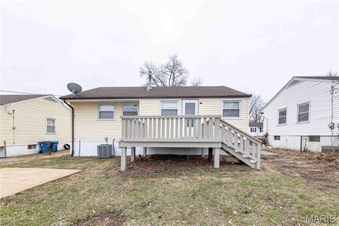 Tiny photo for 337 Lancashire Road, St Louis, MO 63137 (MLS # 26029100)