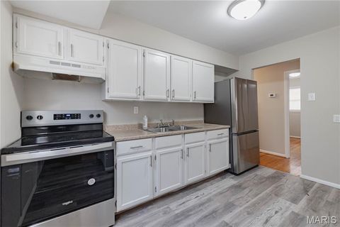 Tiny photo for 337 Lancashire Road, St Louis, MO 63137 (MLS # 26029100)