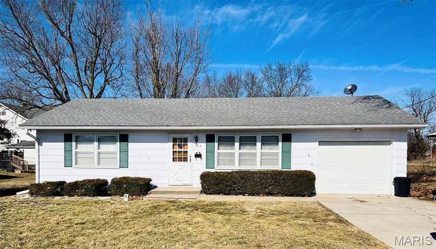 This charming 2-bedroom, 1-bathroom home offers the perfect blend of modern updates and small-town tranquility. Step inside to discover a bright interior featuring new flooring throughout the open living areas. The layout includes a dedicated dining room, ideal for hosting meals and entertaining guests, a living area with pass through window to kitchen.
The property boasts a spacious, backyard that provides a private oasis for outdoor activities or gardening. Convenience is key with a 1-car attached garage offering secure parking and additional storage. Situated in a peaceful neighborhood, this move-in-ready gem offers the quiet lifestyle you've been looking for.