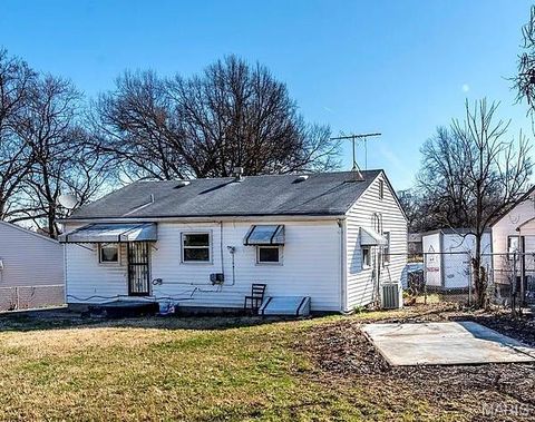 Tiny photo for 9618 De Porres Lane, St Louis, MO 63114 (MLS # 26030864)