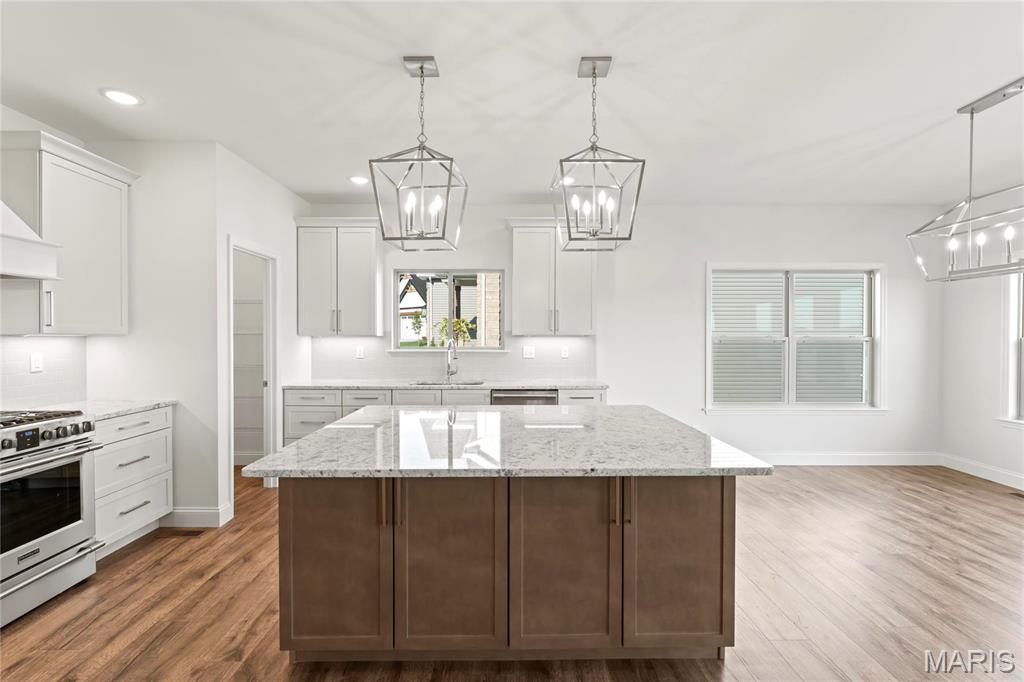 Stone Canyon - Residential