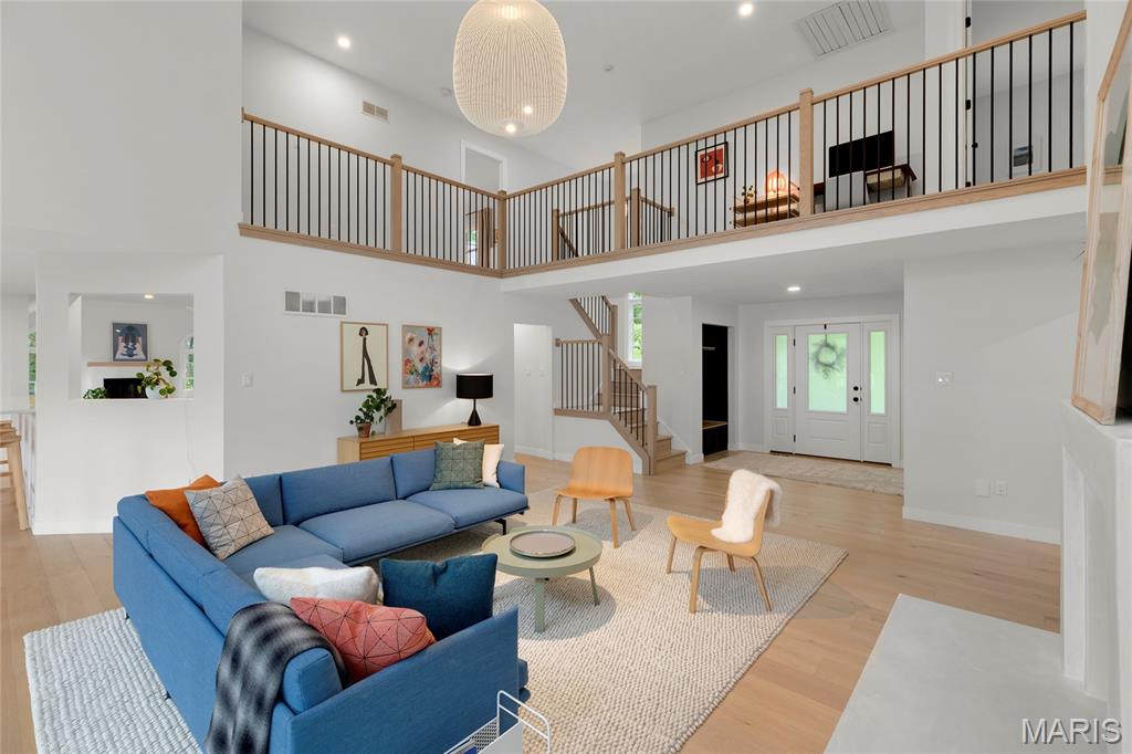 Lions Head - Residential