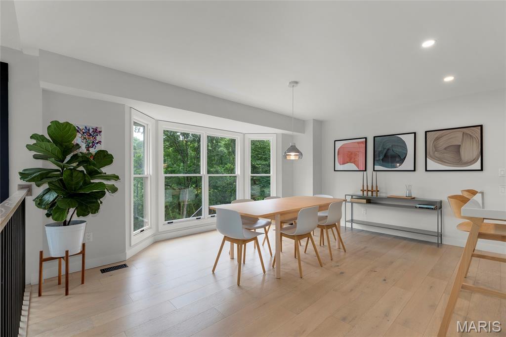 Lions Head - Residential