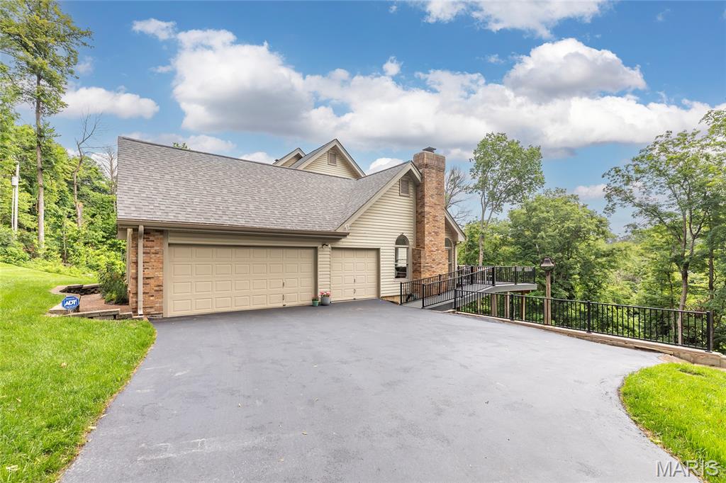 Lions Head - Residential