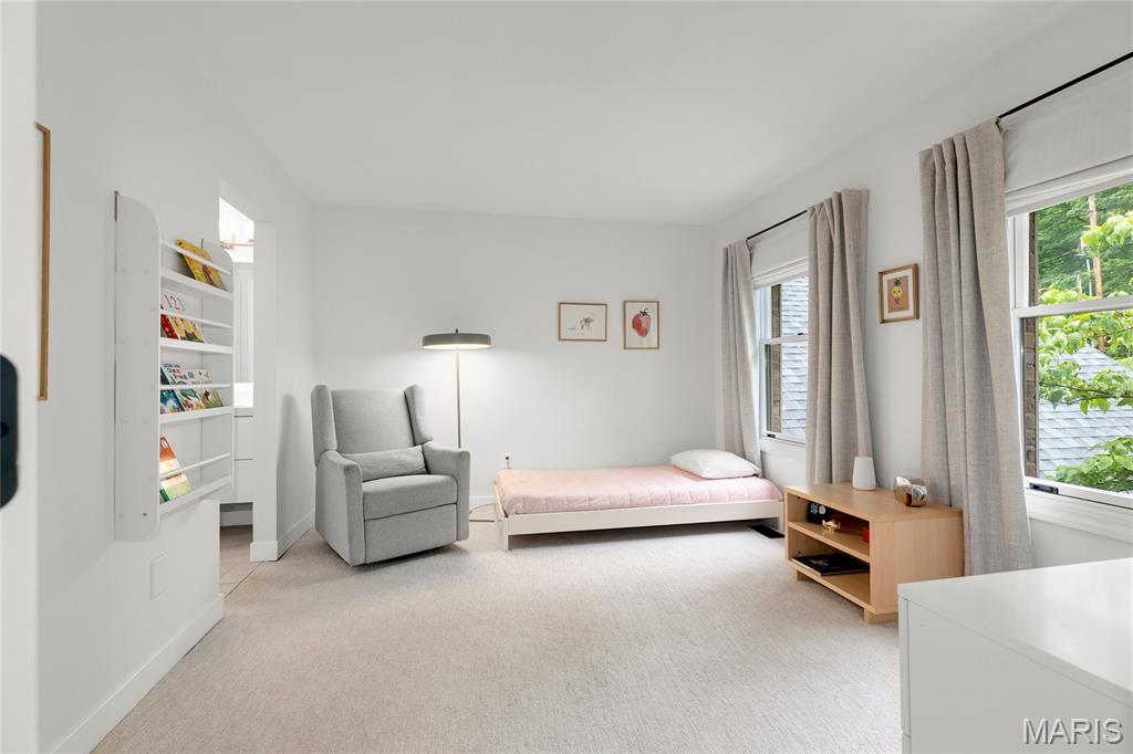 Lions Head - Residential