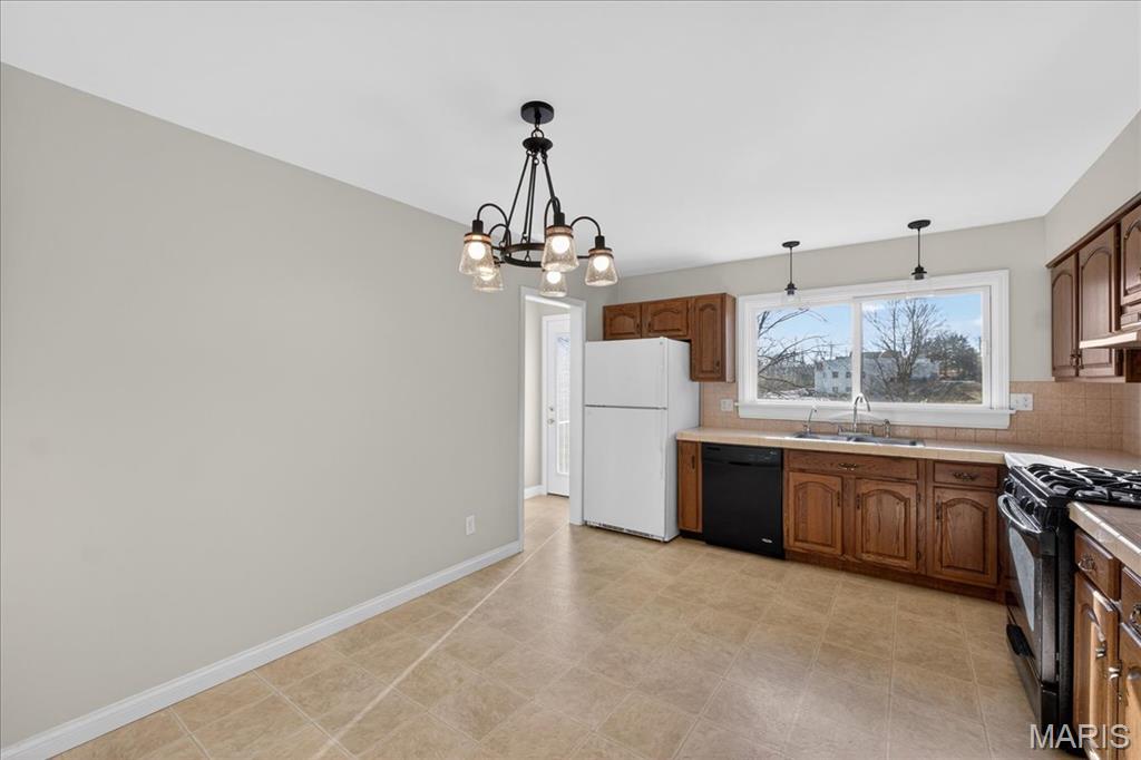 Greenwood Ac - Residential