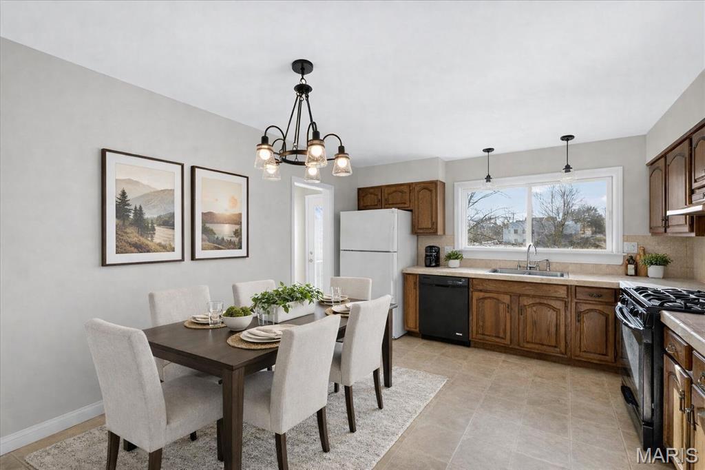 Greenwood Ac - Residential