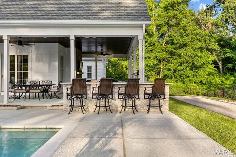 Tiny photo for 4 Colonial Hills Drive, Creve Coeur, MO 63141 (MLS # 26017830)