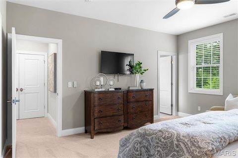 Tiny photo for 4 Colonial Hills Drive, Creve Coeur, MO 63141 (MLS # 26017830)