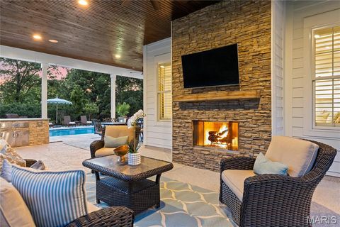 Tiny photo for 4 Colonial Hills Drive, Creve Coeur, MO 63141 (MLS # 26017830)