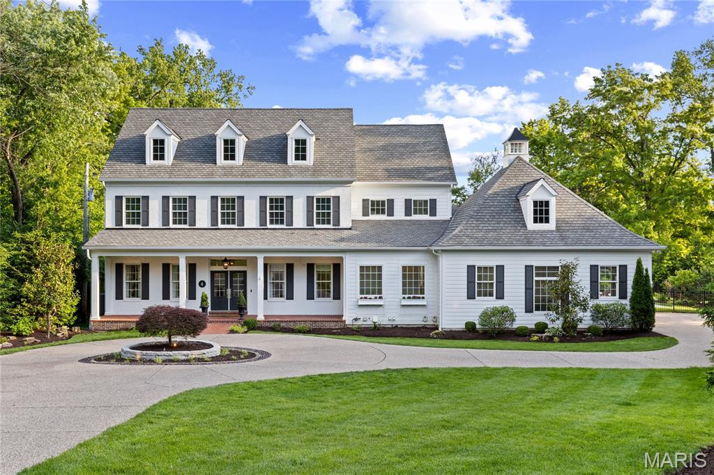 4 Colonial Hills Drive