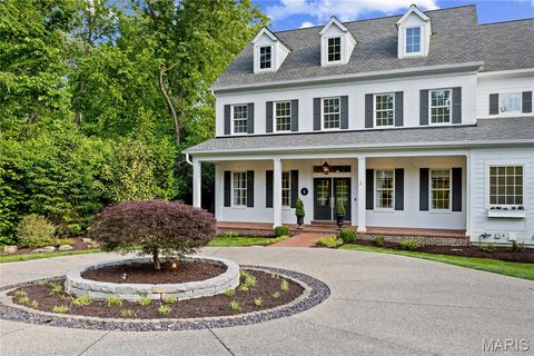 Tiny photo for 4 Colonial Hills Drive, Creve Coeur, MO 63141 (MLS # 26017830)