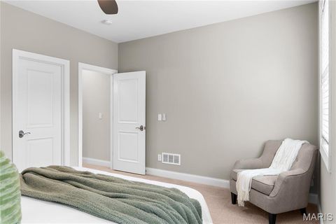 Tiny photo for 4 Colonial Hills Drive, Creve Coeur, MO 63141 (MLS # 26017830)