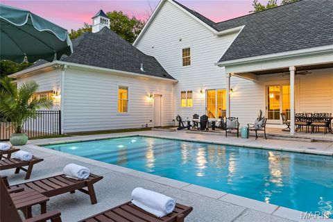 Tiny photo for 4 Colonial Hills Drive, Creve Coeur, MO 63141 (MLS # 26017830)