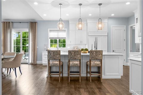 Tiny photo for 4 Colonial Hills Drive, Creve Coeur, MO 63141 (MLS # 26017830)