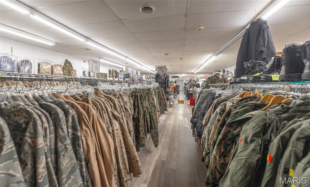 NA - Commercial Sale