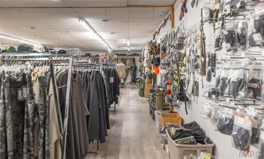 NA - Commercial Sale