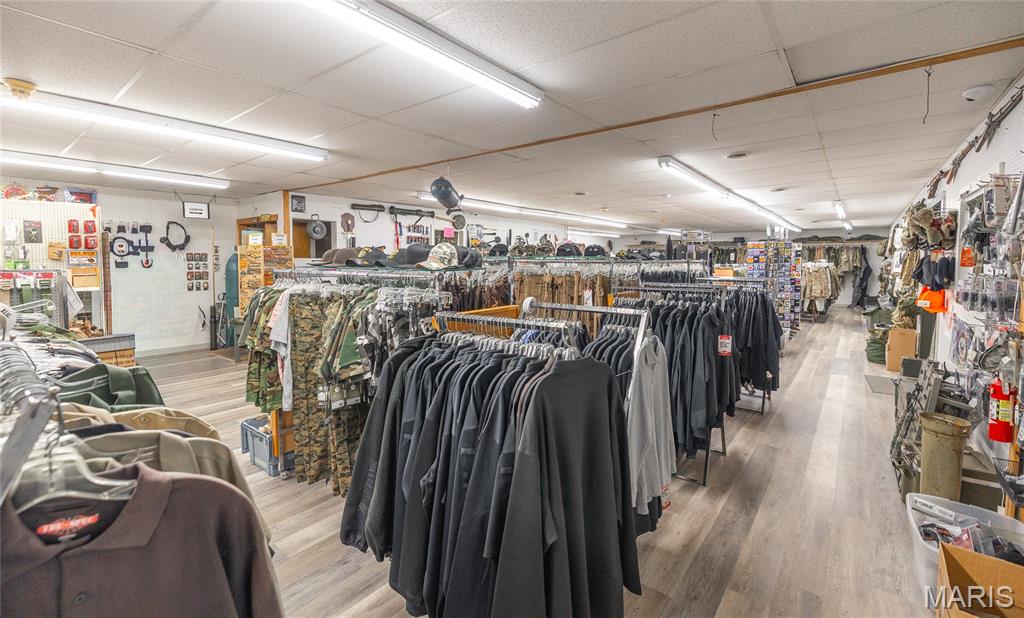 NA - Commercial Sale