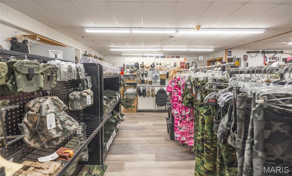 NA - Commercial Sale