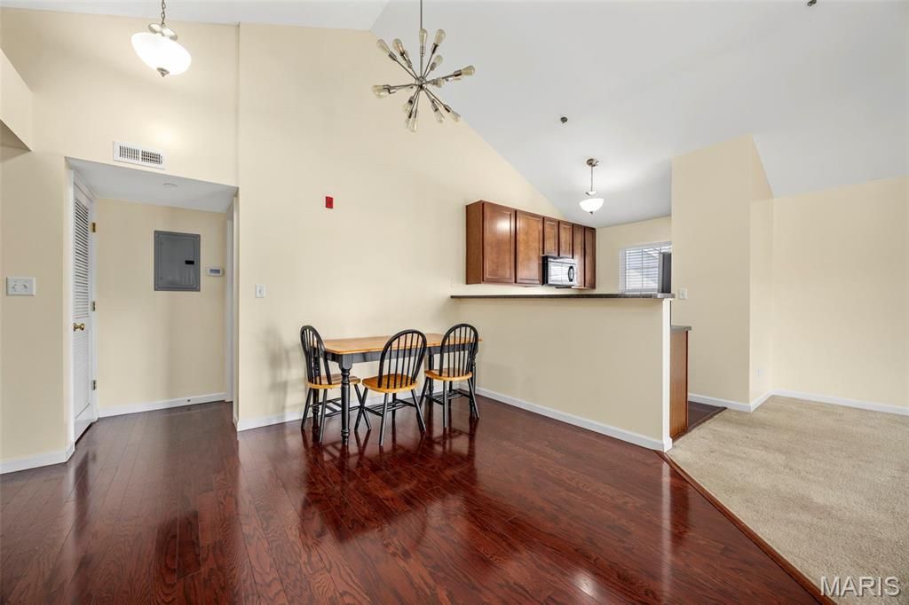 Photo of 1131 Saravalle Drive, St Peters, MO 63376 (MLS # 25073422)