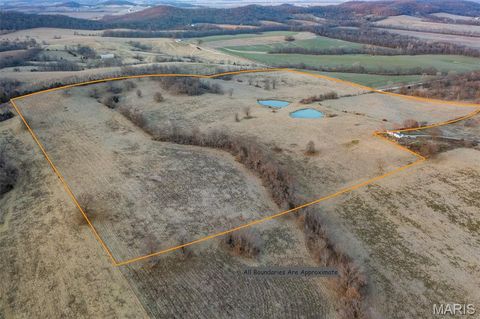 Tiny photo for 255 Gnade Road, Elsberry, MO 63343 (MLS # 25060754)