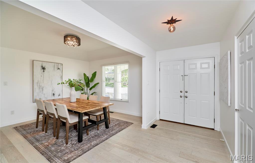 1843 Shadywood Court