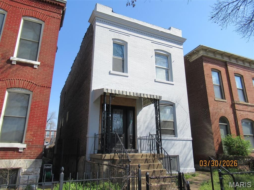 Photo of 4439 Oakland Avenue, St Louis, MO 63110 (MLS # 26020355)