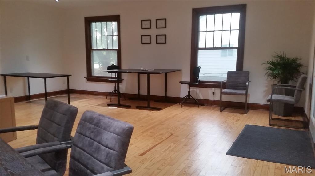 Kinloch Park - Commercial Sale