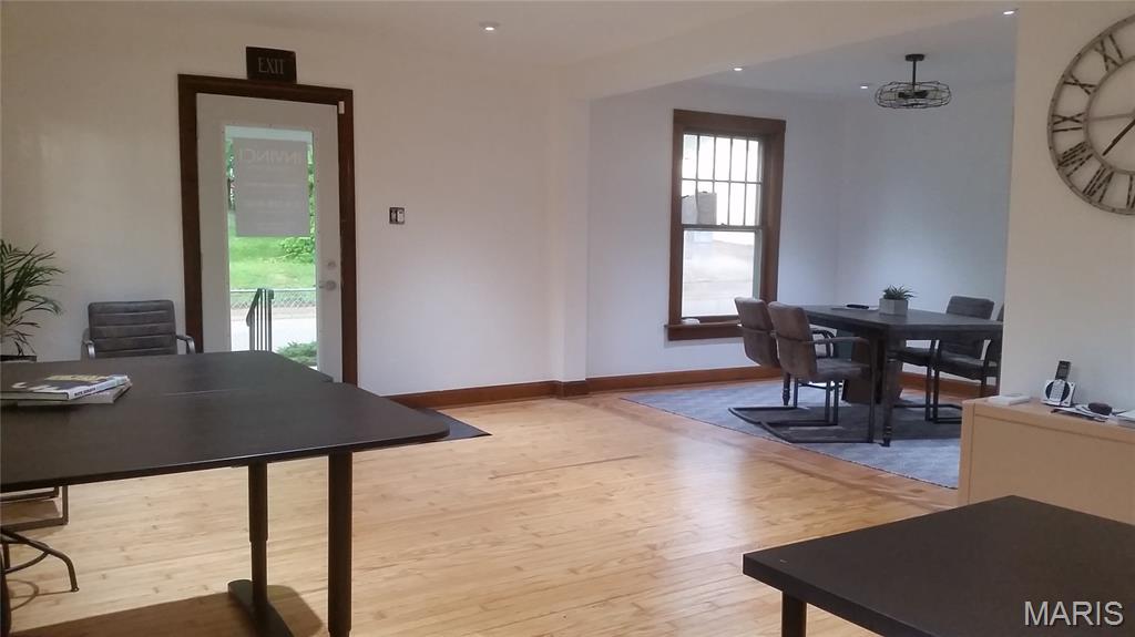 Kinloch Park - Commercial Sale