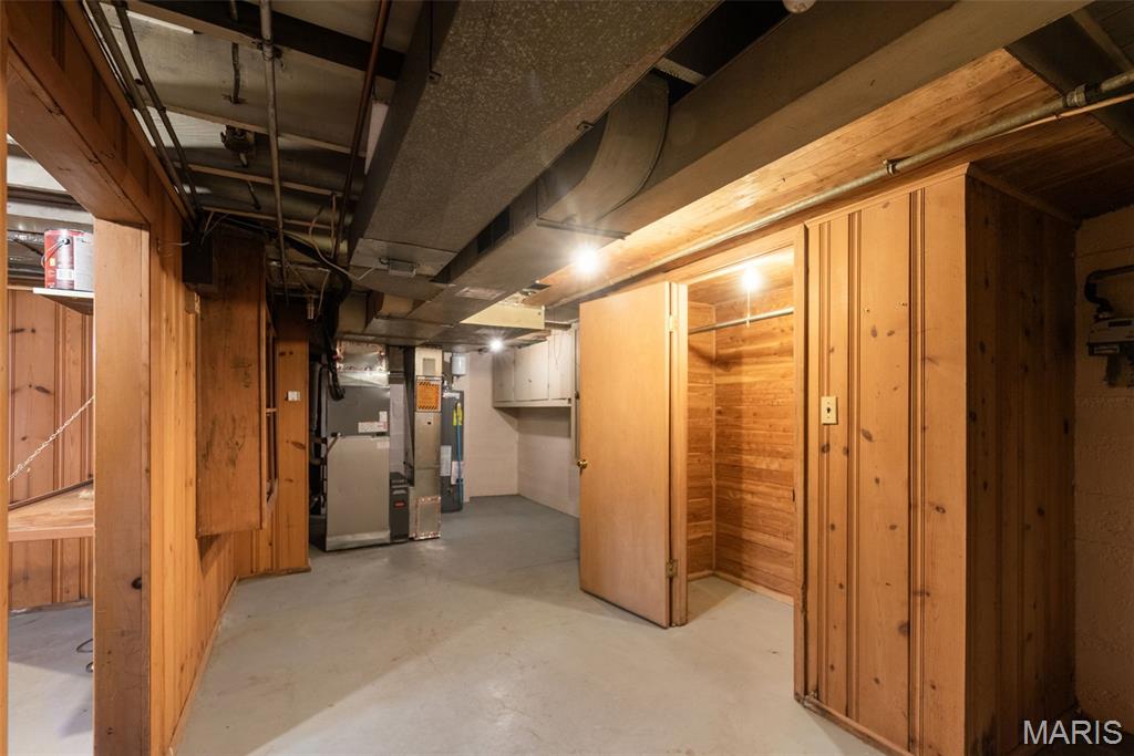 County Hills 1 - Residential