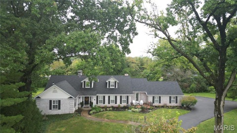 Tiny photo for 14 Long Meadows Lane, Town and Country, MO 63131 (MLS # 26058700)