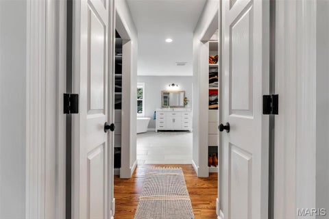 Tiny photo for 14 Long Meadows Lane, Town and Country, MO 63131 (MLS # 26058700)