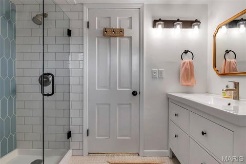 Tiny photo for 14 Long Meadows Lane, Town and Country, MO 63131 (MLS # 26058700)
