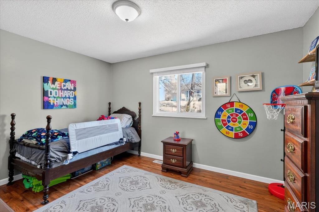 Coach Light Village 4 - Residential